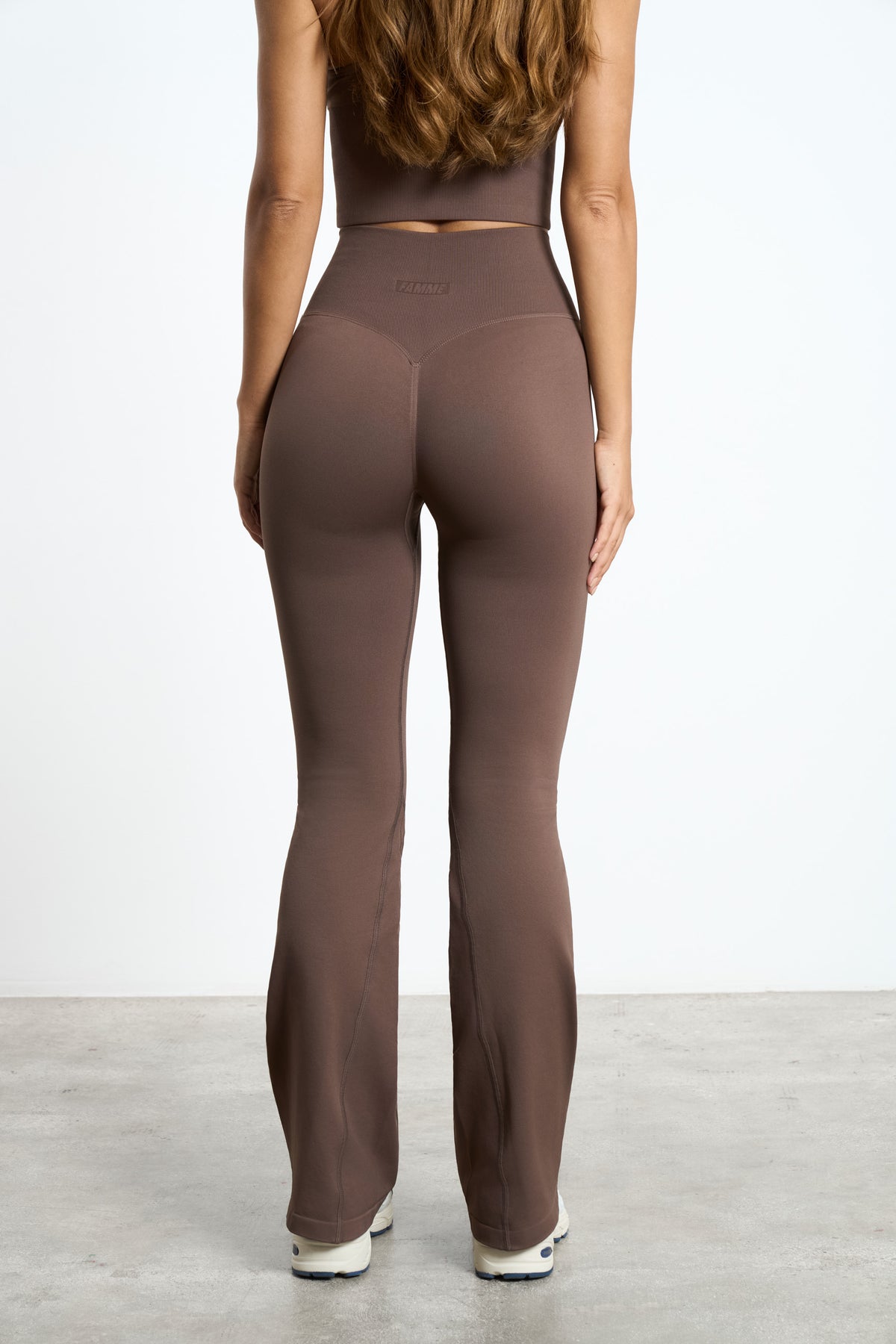 Contour Flared Leggings - for dame - Famme - Leggings