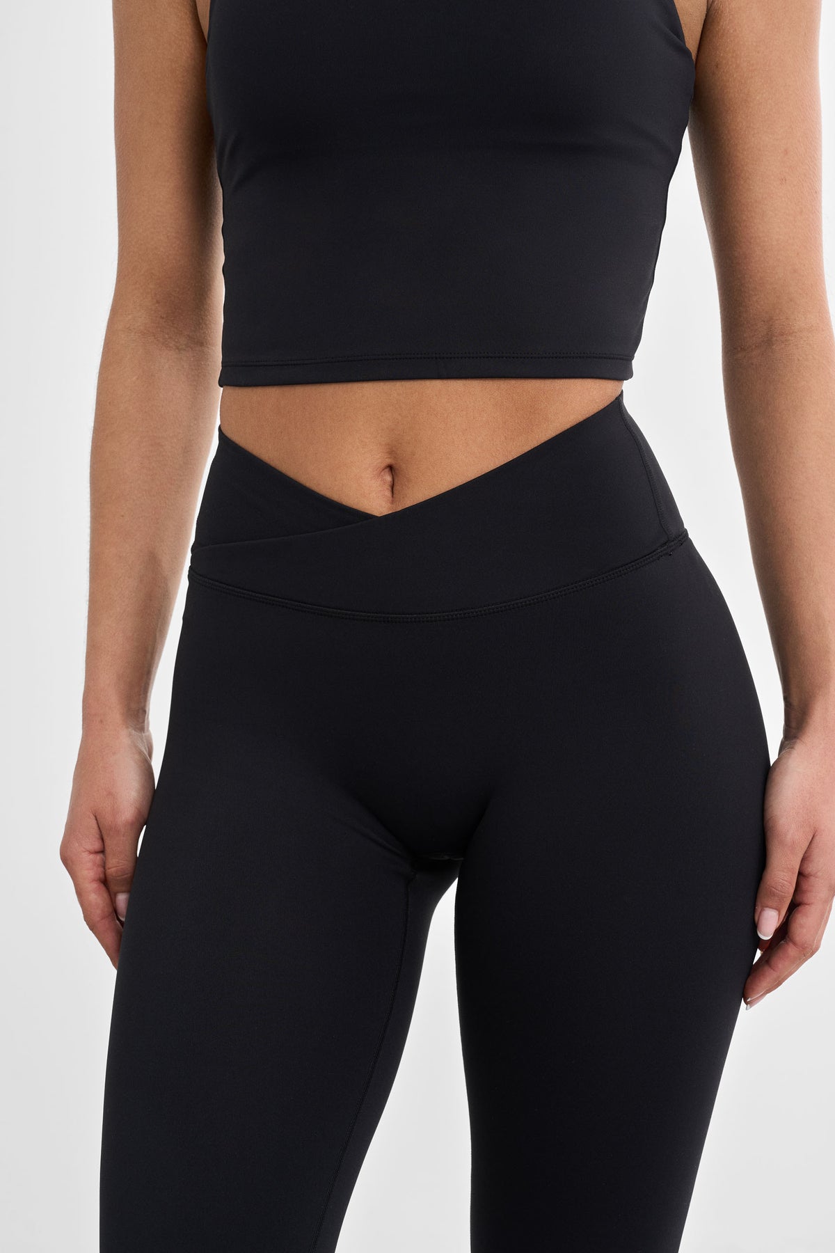 Signature Wrap Leggings
